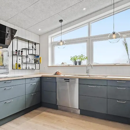 In With Kitchen *