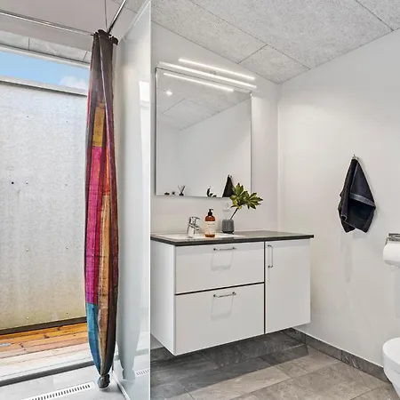 Schönes Haus In Mit Küche *